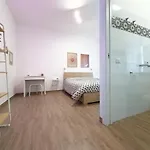 Santaluna *
